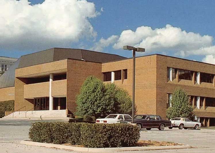 Larsen Fine Arts Center image